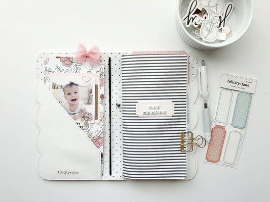 Scalloped Traveler's Notebook Keepsake | Sarah Zayas