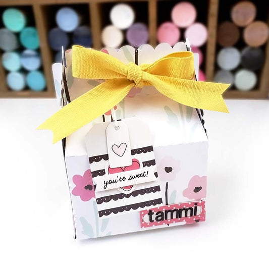 Treat Box with Gift Card Envelope | Lindsey Lanning