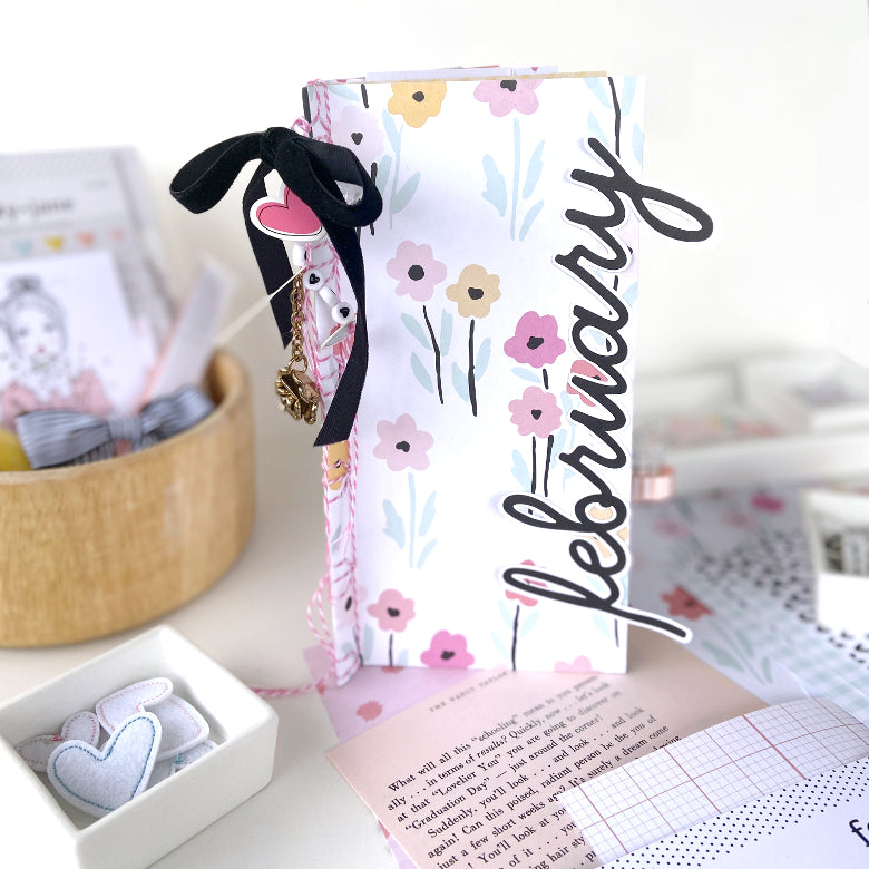 Patterned Paper Spotlight │ Japanese Bound TN Book │ Lydia Cost