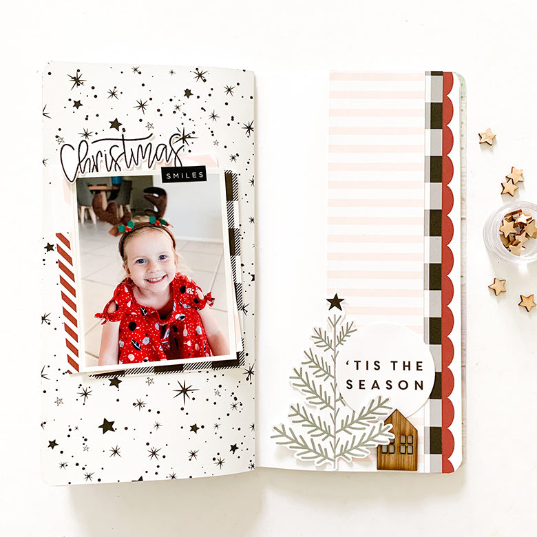 TN Layout 'Christmas Smiles' with Holly Kit | Mandy Melville